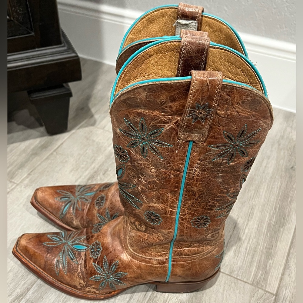 Women’s Shyanne boots